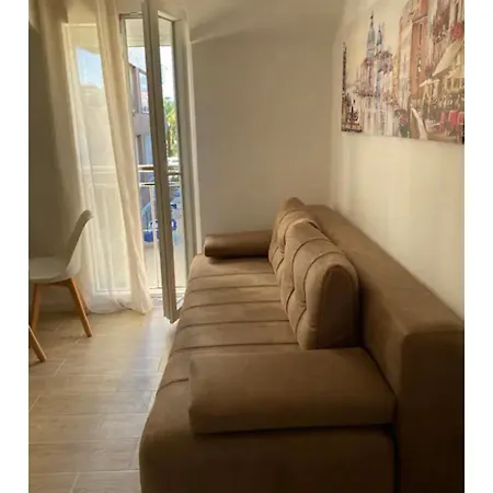 Sekulovic Apartment *